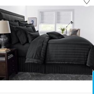 🖤🖤Black stripped Duvet Cover and two shams